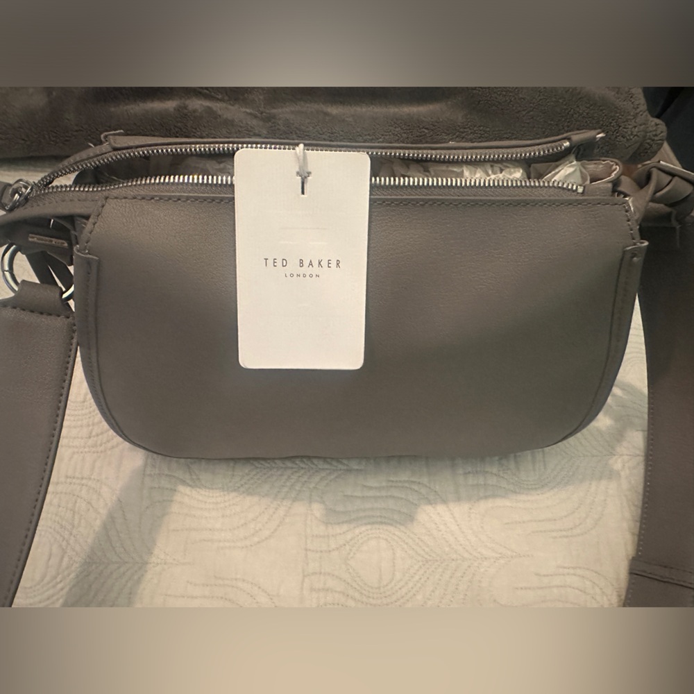 🌺 TED BAKER | London Zip Detail Curved Satchel - SPRING 2-day SALE - NWT🛍️